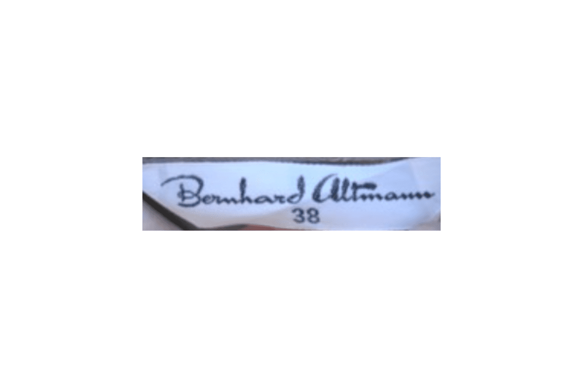 Collaboration-Era Modern Tags label