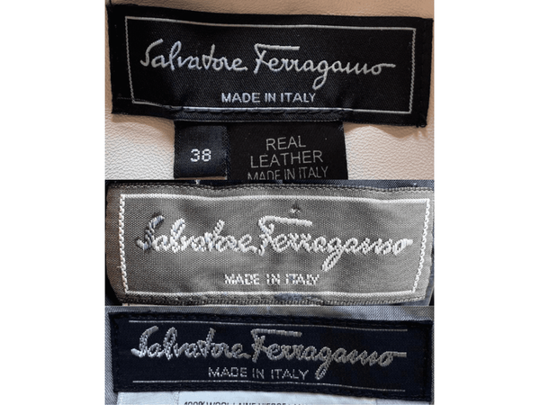 Cursive 'Made in Italy' Tags label