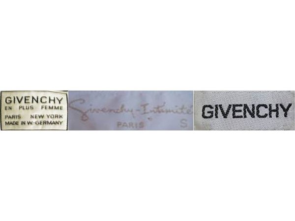 Clean White-and-Blue Tags label