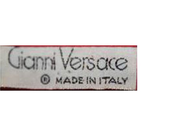 Earliest 'Gianni Versace' Tags label